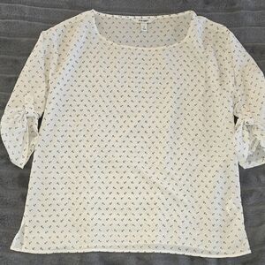 Old Navy White Blouse with Navy Anchor Print and Button Up Sleeve Detail